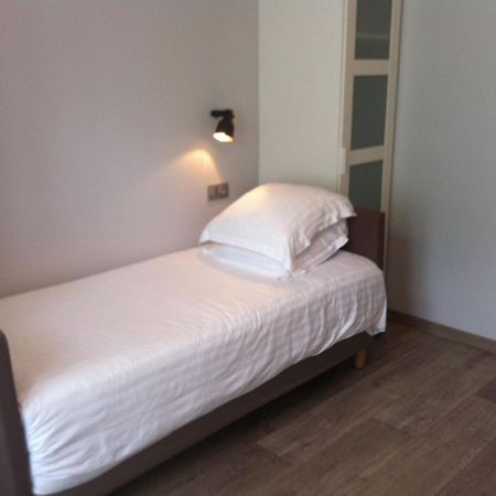 Vichy Residencia Lejlighedshotel Værelse billede