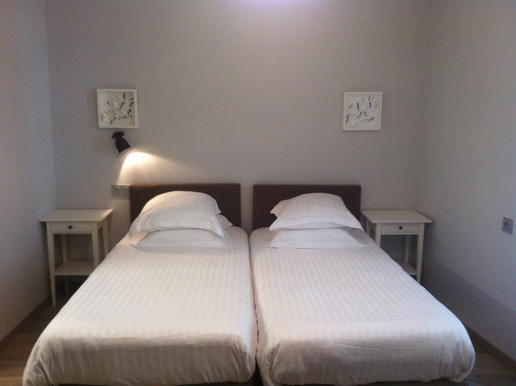 Vichy Residencia Lejlighedshotel Værelse billede